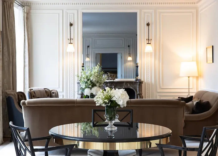 La Réserve Paris &SpaSpa Hotel